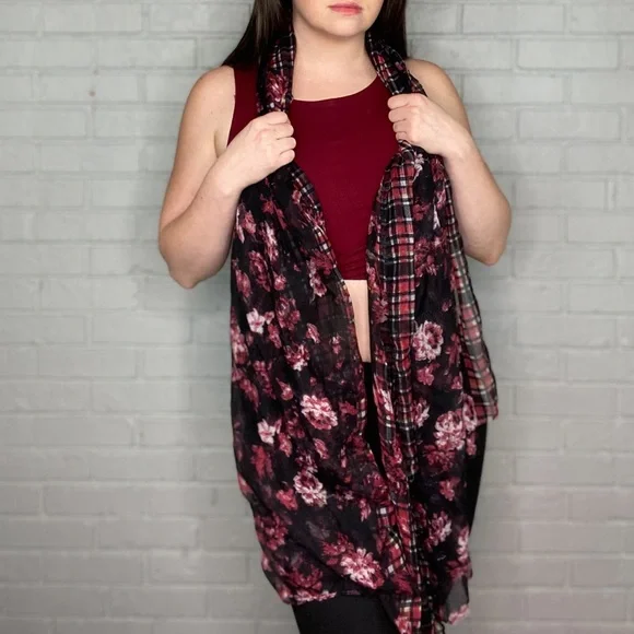 Oversize Floral Black and Red Scarf Wrap Extra Long - Picture 8 of 10